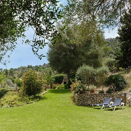 Ros Villa
